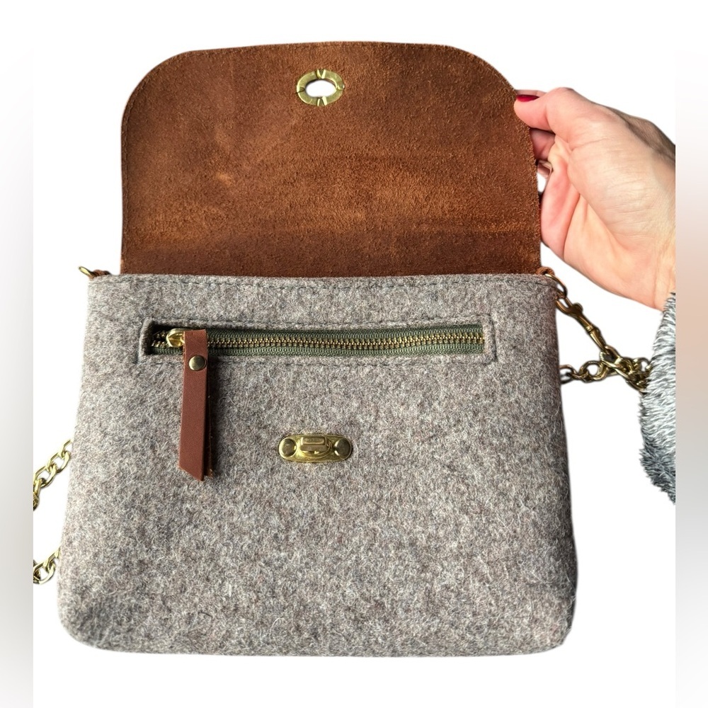 Sword & Plough Wool Felt Leather Crossbody Bag Chain Strap Small Purse - Picture 3 of 8